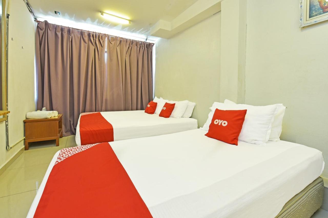 F Hotel Sungai Dua Bukit Zewnętrze zdjęcie