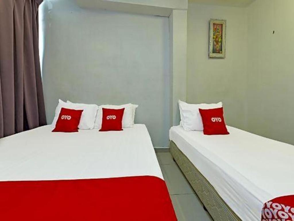 F Hotel Sungai Dua Bukit Zewnętrze zdjęcie