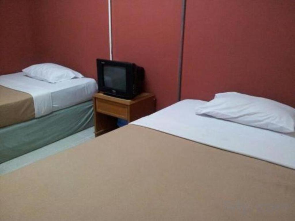 F Hotel Sungai Dua Bukit Zewnętrze zdjęcie